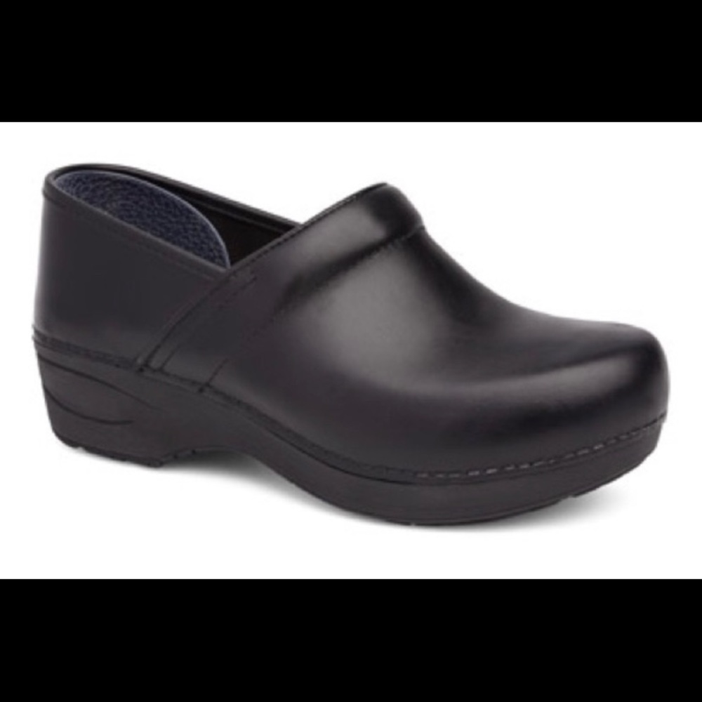 Black Dansko XP clogs, size 8 wide (38W) Like new!